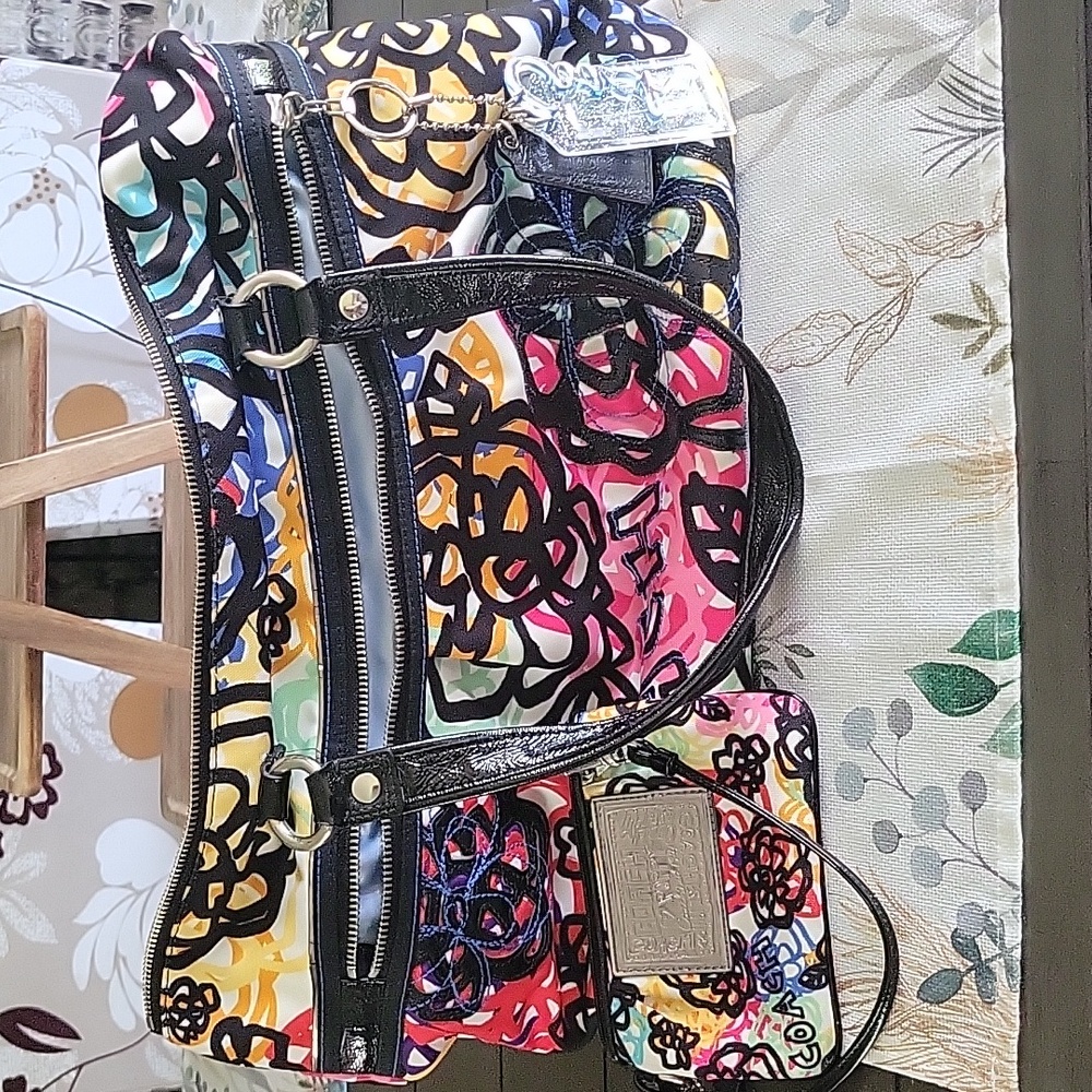 Rare Coach Poppy Graffiti Blossom Purse and Wristlet